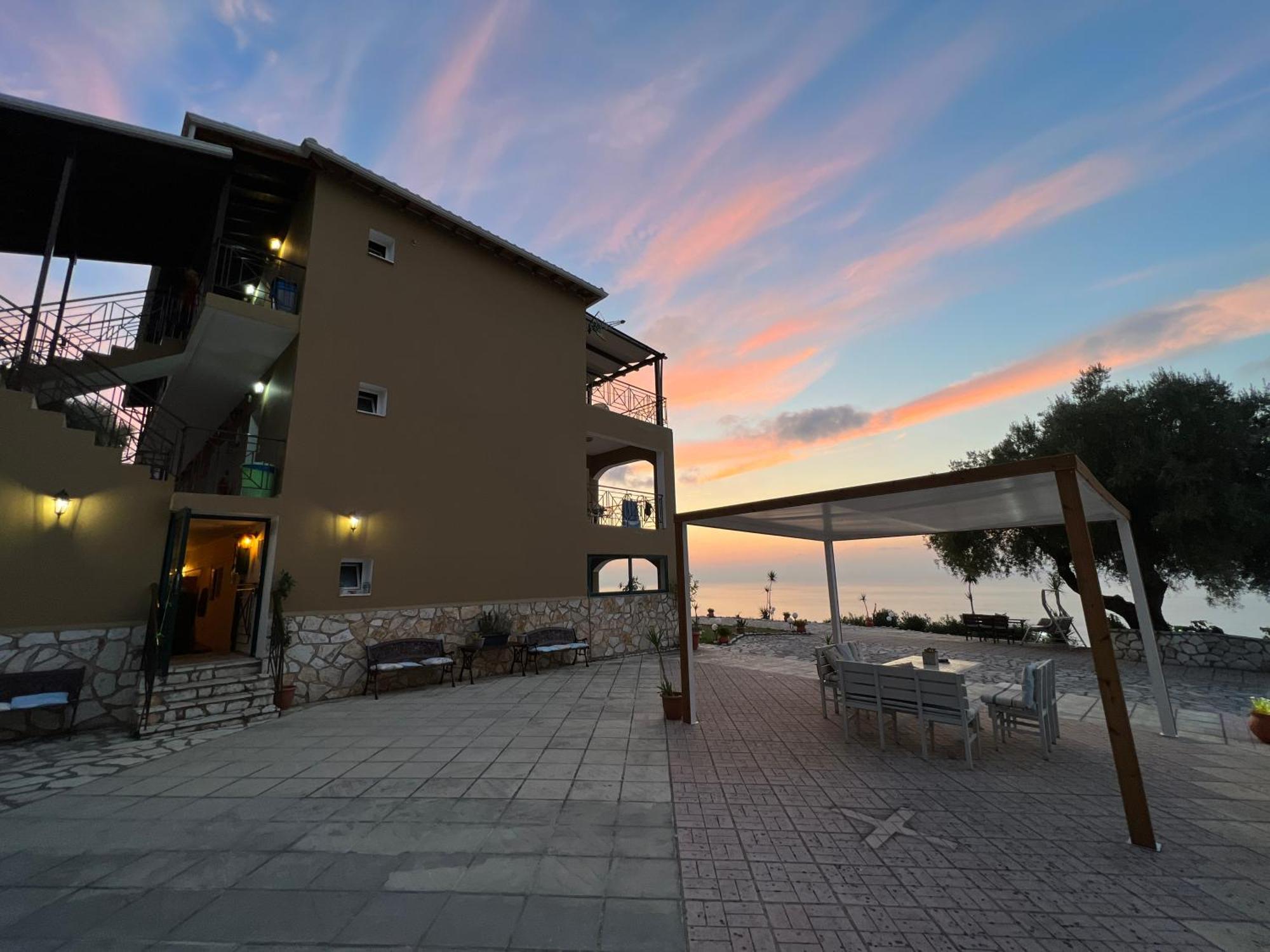 La Casa D' Irene (Adults Only) Hotel Ayios Nikitas Bagian luar foto