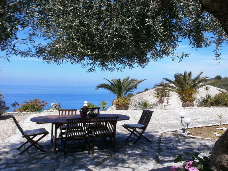 La Casa D' Irene (Adults Only) Hotel Ayios Nikitas Bagian luar foto